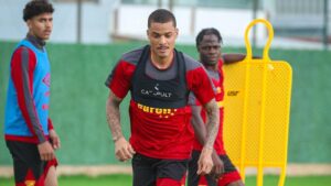 Göztepe'de Galatasaray maçı çalışmaları tam gaz sürüyor