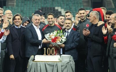 Hakan Çalhanoğlu için 100'üncü maç pastası