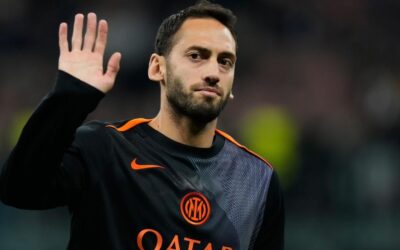 Hakan Çalhanoğlu'ndan açıklama! Galatasaray ve Fenerbahçe cevabı