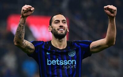 Hakan Çalhanoğlu’nun dublesi manşetlerde!