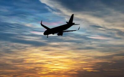 Havada büyük tehlike! İki uçak çarpışmaktan kıl payı kurtuldu