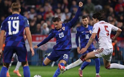 Hırvatistan 3 puanı 3 golle aldı