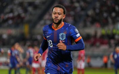Hollanda'dan 4 gollü galibiyet!