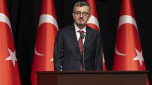 İletişim Başkanı Duran'dan Şahin'e tebrik