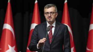İletişim Başkanı Duran'dan Niyazi Sayın için taziye mesajı