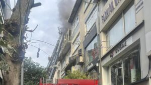 İstanbul'da yangın faciası: 1 kişi hayatını kaybetti