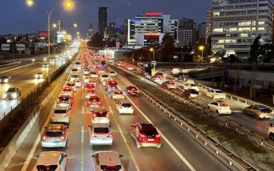 İstanbullunun çilesi bitmiyor! Trafik durma noktasına geldi