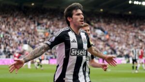 Juventus gözünü Sandro Tonali'ye dikti