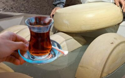 Kahvaltıda çay ile sakın tüketmeyin, zehir oluyor! Demir depolarını sıfırlıyor, kalsiyumu azaltıyor