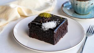 Kahvenin en leziz eşlikçisi! Islak brownie tarifi, unu azar azar ekleyin