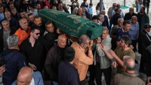 Kaptanoğlu'nun cenazesi defnedildi