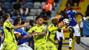 Kasımpaşa 1-1 Fenerbahçe (MAÇ SONUCU – ÖZET) Kanarya 2 puan bıraktı!