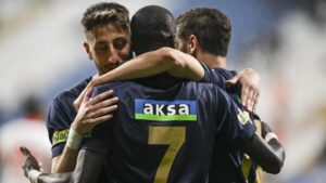 Kasımpaşa evinde Beşiktaş'ı konuk edecek