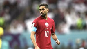 Katar Milli Takım kaptanı Hasan el-Haydos Gazze'de okul ve spor salonu için bağış yapacak