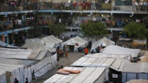 Katil ateşkes dinlemiyor… UNRWA'nın Gazze'ye yardım göndermesine engel