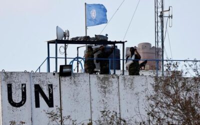 Katil İsrail Lübnan'daki BM güçlerine saldırdı