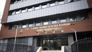 KDK'den İzmir'deki kaçak iskelelerin yıkılması kararı