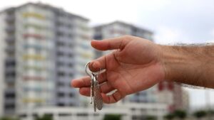 Kentsel Dönüşüm Başkanlığı 7 ildeki 319 konut ile 197 iş yerini satacak