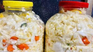 Kıtırlığın sırrı bu sirkede? Lahana turşusuna hangi sirke koyulur: Üzüm mü elma mı?