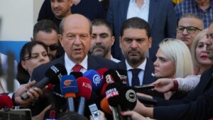KKTC Cumhurbaşkanı Tatar'dan ilk açıklama: Seçmenin takdirine saygı duymak lazım