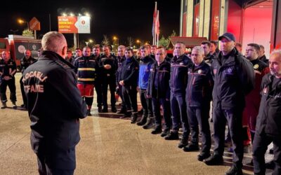 Kocaeli'den Sındırgı'ya destek: Arama-kurtarma ve yardım ekipleri yola çıktı