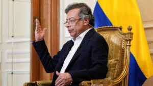 Kolombiya'dan Katar'a arabuluculuk teklfi