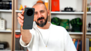 Ateşli sahne ışıkları ve gerçek mobil fotoğrafçılık | vivo X300 İnceleme