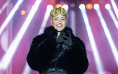 Kültür Yolu Festivali Derya Uluğ ile noktalandı: Antalya harika bir şehir