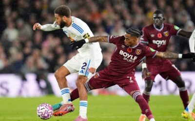Leeds United, West Ham'ın fişini çekti