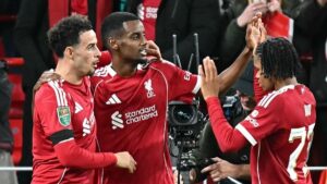 Liverpool 2-1 Southampton (MAÇ SONUCU ÖZET)