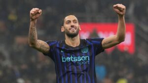 Maça damga vurdu! Hakan Çalhanoğlu'dan duble