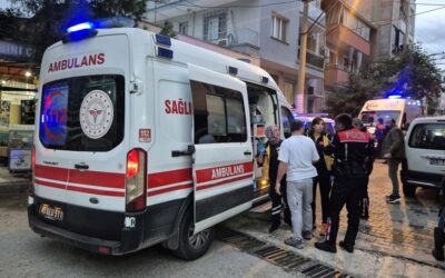 Manisa'da dayı-yeğen tartışması kavgaya dönüştü: 2 yaralı