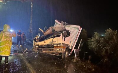 Manisa'da feci kaza: Ölü ve yaralılar var!