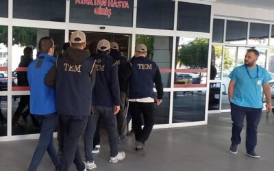 Manisa'da FETÖ operasyonu: 3 şüpheli tutuklandı