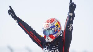 Max Verstappen, ABD Grand Prix'sini kazandı