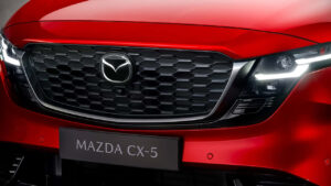 Mazda yeni logosunu resmen tanıttı