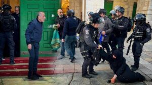 Mescid-i Aksa'yı basıp Kirk için ayin yaptılar