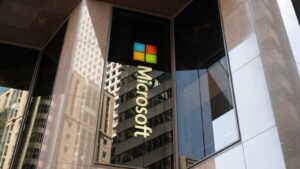 Microsoft’tan yapay zeka altyapısı için büyük ortaklık