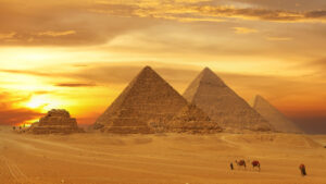 Dev Mısır piramidinde sırlarla dolu bir keşif: Aradaki iki boşluk, ne anlama geliyor?