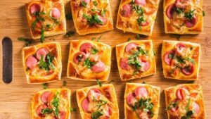 Milföyden pratik pizza tarifi: Kahvaltıya 10 dakikada şipşak hazır