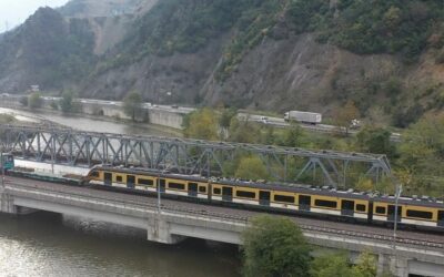 Milli Banliyö Tren Seti'nin dördüncüsü raylarda