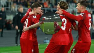 Milli formayla jeneriklik gol! Sebastian Szymanski kornerden attı