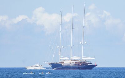 Milyarderlerin süper yat yarışı: Yeni yıl tatili için Karayipler'i tercih edenler