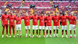 Okan Buruk'tan Göztepe karşısında ilk 11'de tek değişiklik