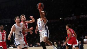 Olympiakos 78-82 Anadolu Efes | MAÇ SONUCU – ÖZET