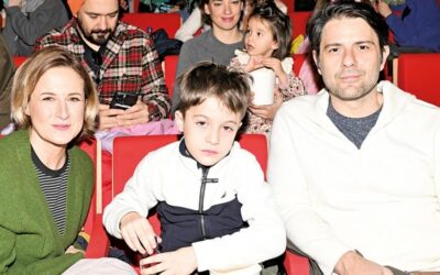 Oyunculuk yerine annelik yapıyor