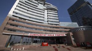Özde değil sözde liyakat… CHP'de torpil rüzgarı