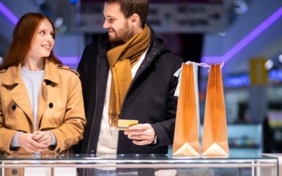 Özel günlerde altın hediyesi seven 2 kadın burcu