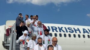 Özgürlük Filosu aktivistleri Türkiye'ye döndü: Netanyahu insanlığı öldürmeye kalktı