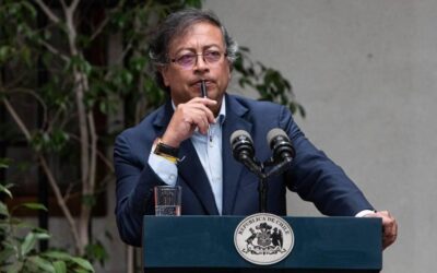 Petro'dan Latin Amerika ülkelerine çağrı: Venezuela, Venezuelalılarındır